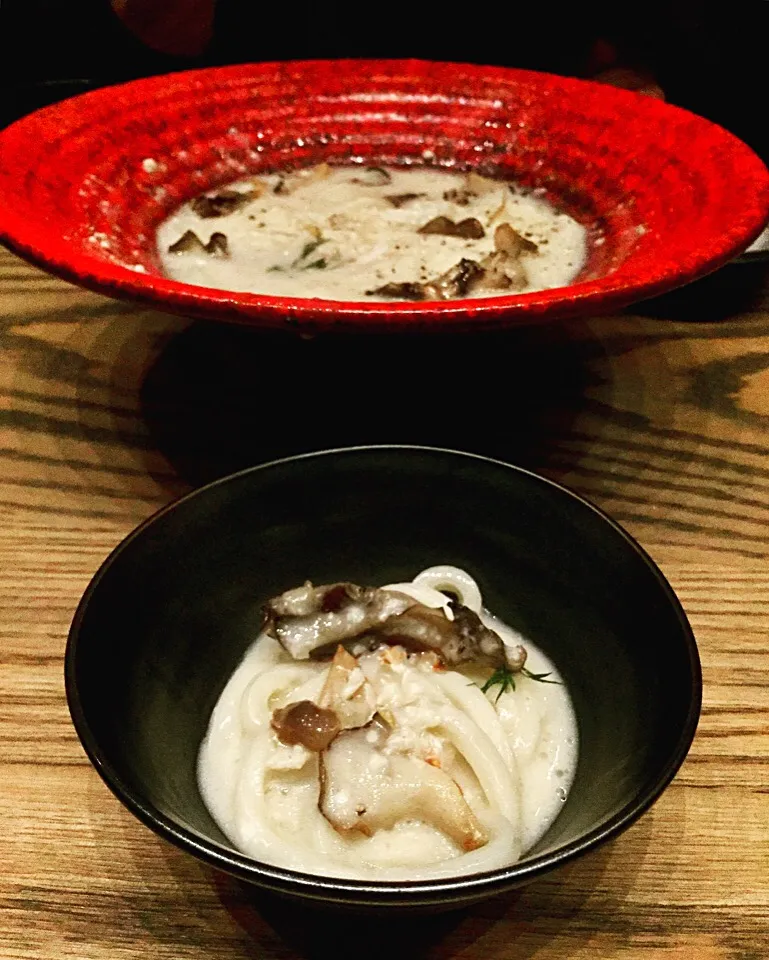 Truffle Creme Crab and Mushroom Udon 🍜 @ TsuruTonTan Udon Noodle Brasseires|MyRaXさん