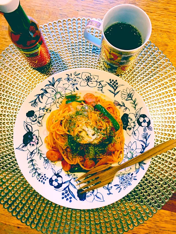 朝パスタ〜🍝
昔ながらのナポリタン🍝|まんぞーさん