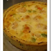 Snapdishの料理写真:Sunday Teatime...
Avocado Shrimp n Cheese Tart
 # avocado
 #Seafood 
 #Gâteau / Tarte|Lee Astorさん