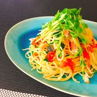 Snapdishの料理写真:豆苗とトマトの和パスタ|asuさん