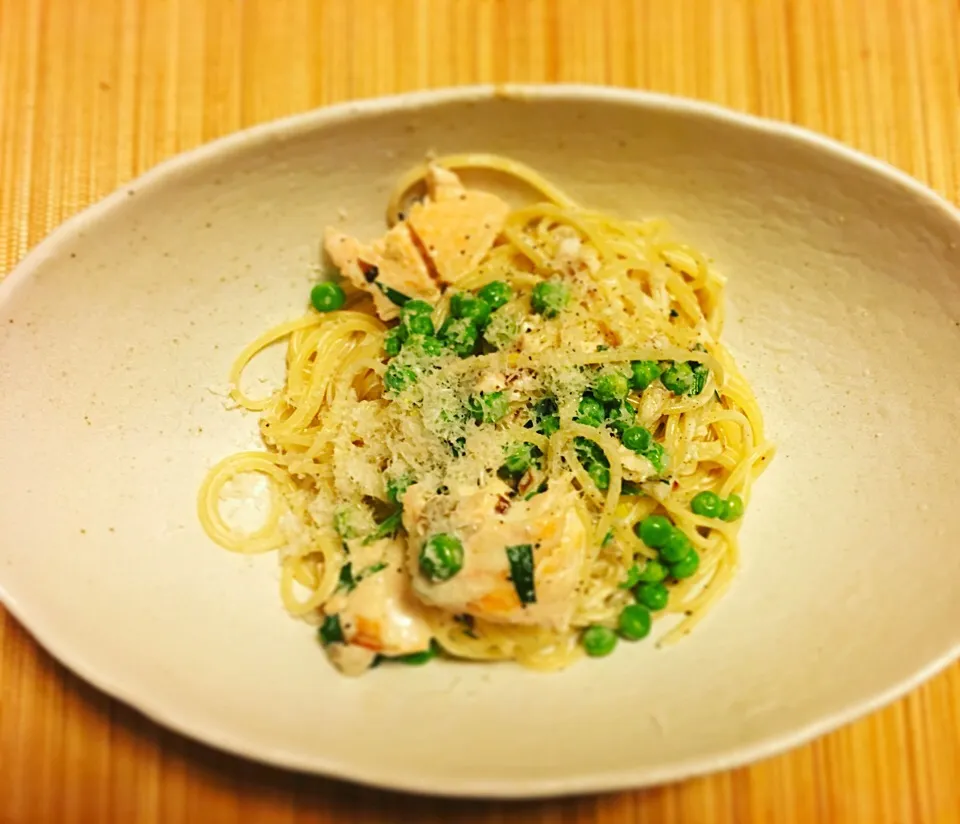 Coconut milk Samon pasta|junejamesjunさん