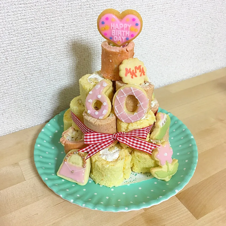 ママ♡還暦おめでとうケーキ♡|たにもこさん