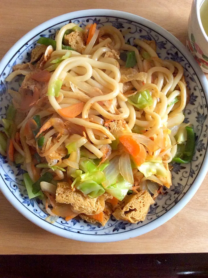 肉なし焼うどん|みつまめさん