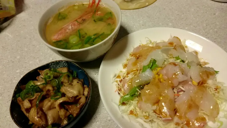 鶏皮ポン酢
ヒラメのカルパッチョ
海老の頭の味噌汁|あまねさん