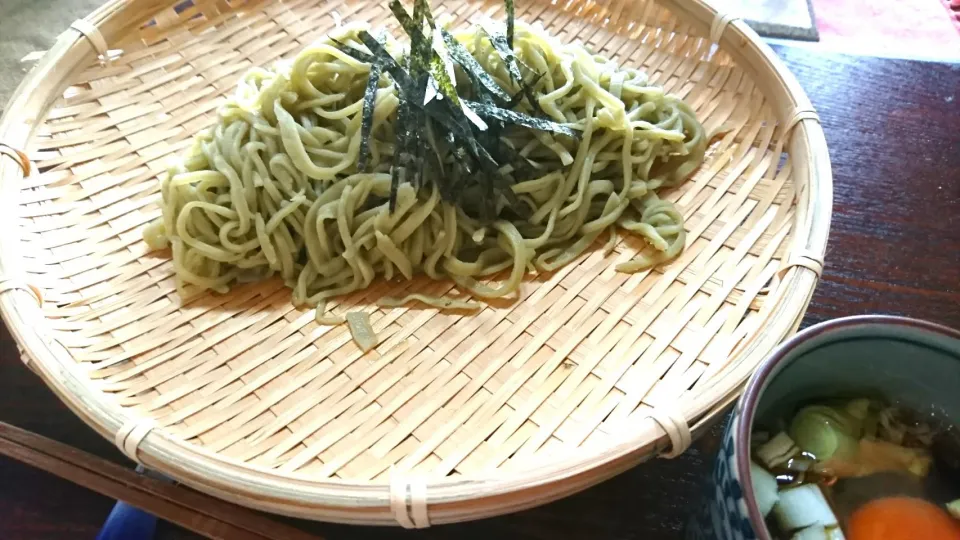 今日のランチは昨日そば打ち体験教室で自分で作ったざるそば〰️😋|quitaさん