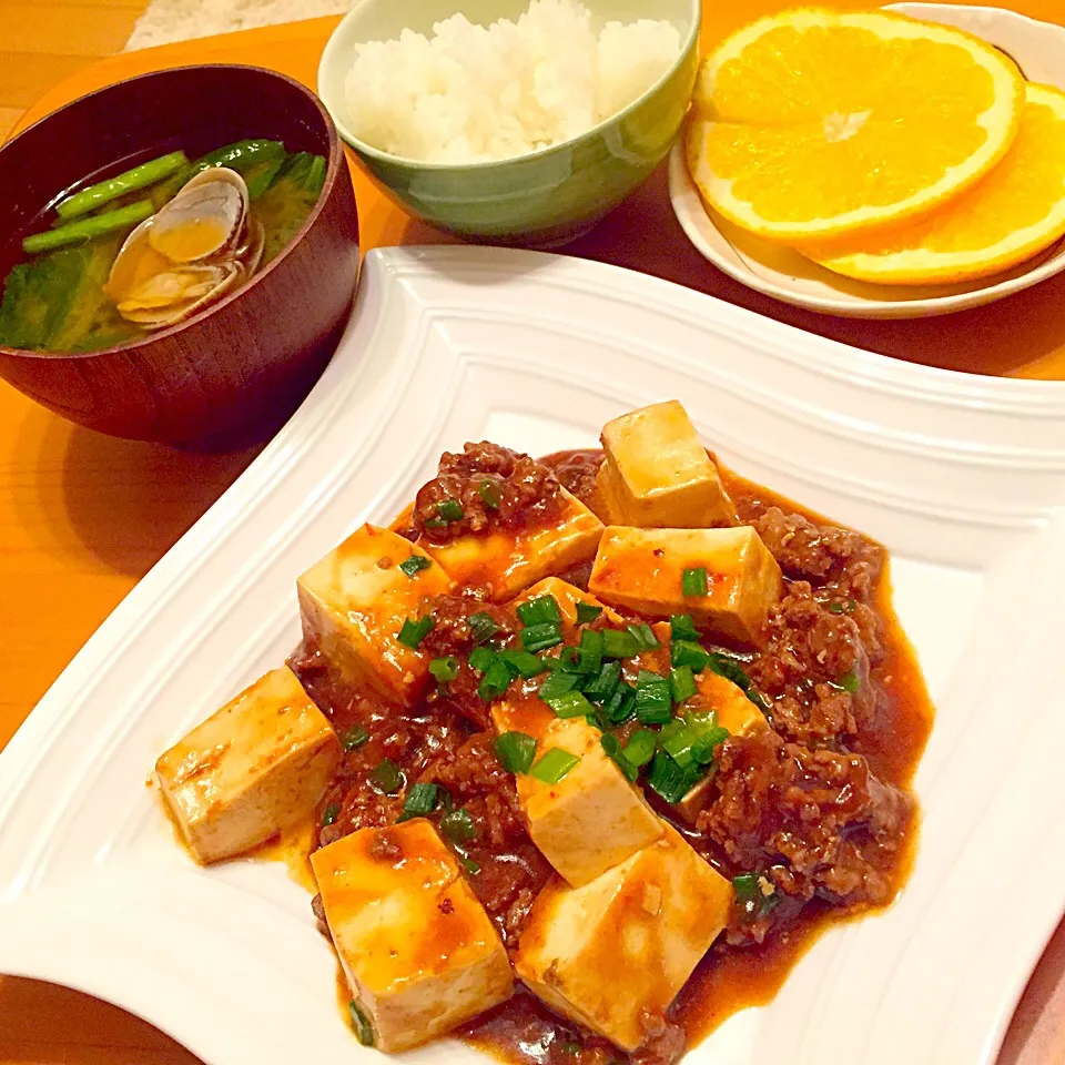 麻婆豆腐、あさりのお味噌汁、伊予柑|harukaさん