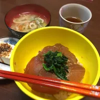 Snapdishの料理写真:漬け丼|Tomomi Kojimaさん