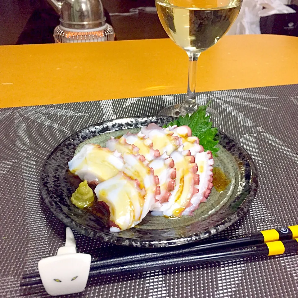 Snapdishの料理写真:タコのカルパッチョ!  (^-^)|Kei Satoさん