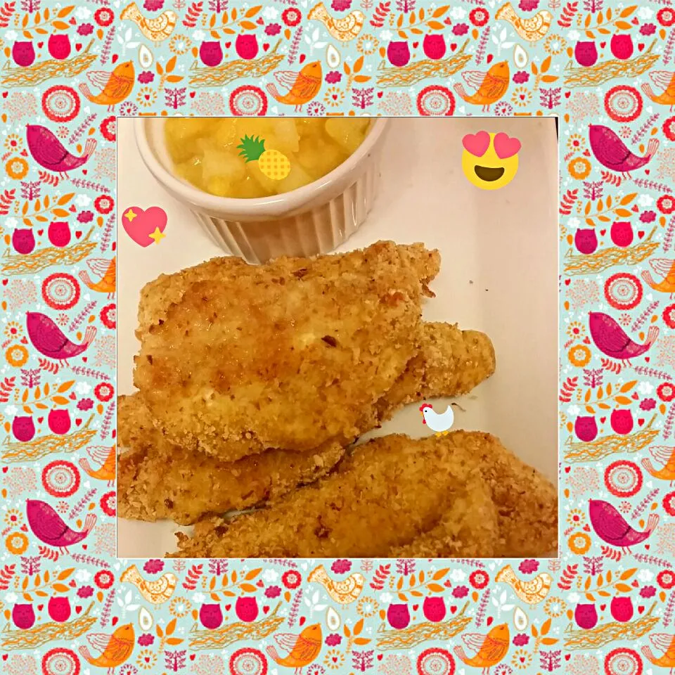 Snapdishの料理写真:selfmade chicken fingers
 with 
ananas mango chutney|Najeskaさん