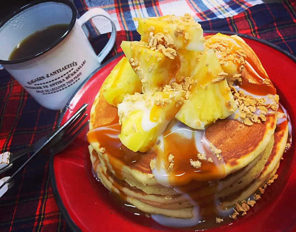 Snapdishの料理写真:pancake🥞🍍|江里子さん