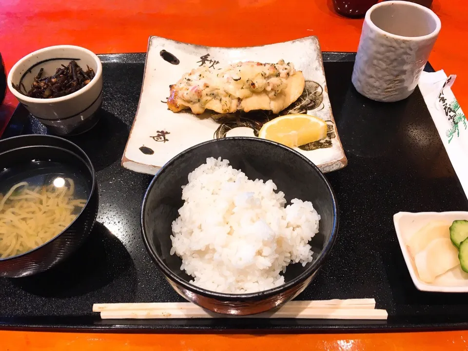 真鯛とポテトの焦がし焼き定食|chan mitsuさん