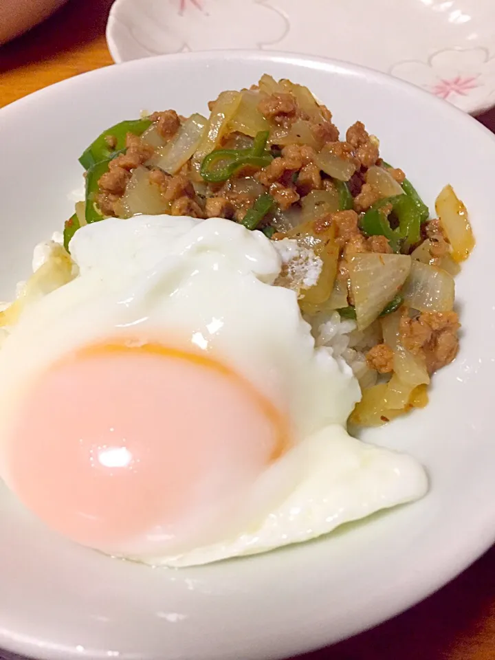 Snapdishの料理写真:大豆のお肉でガパオライス|みかんさん