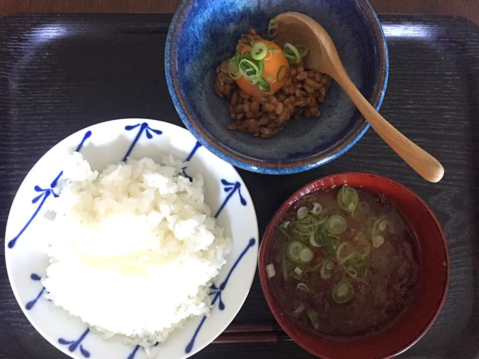 卵納豆ご飯
海藻の味噌汁|ラーメンの小池さん