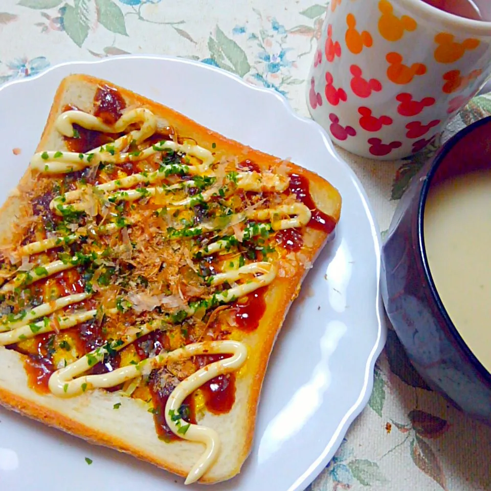 お好み焼き風くりぬきトースト|うたかた。さん