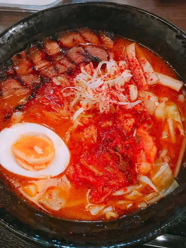 Snapdishの料理写真:札幌辛味噌ラーメン@ぶたいち東京人形町店🐷|しろこ🐾໊さん