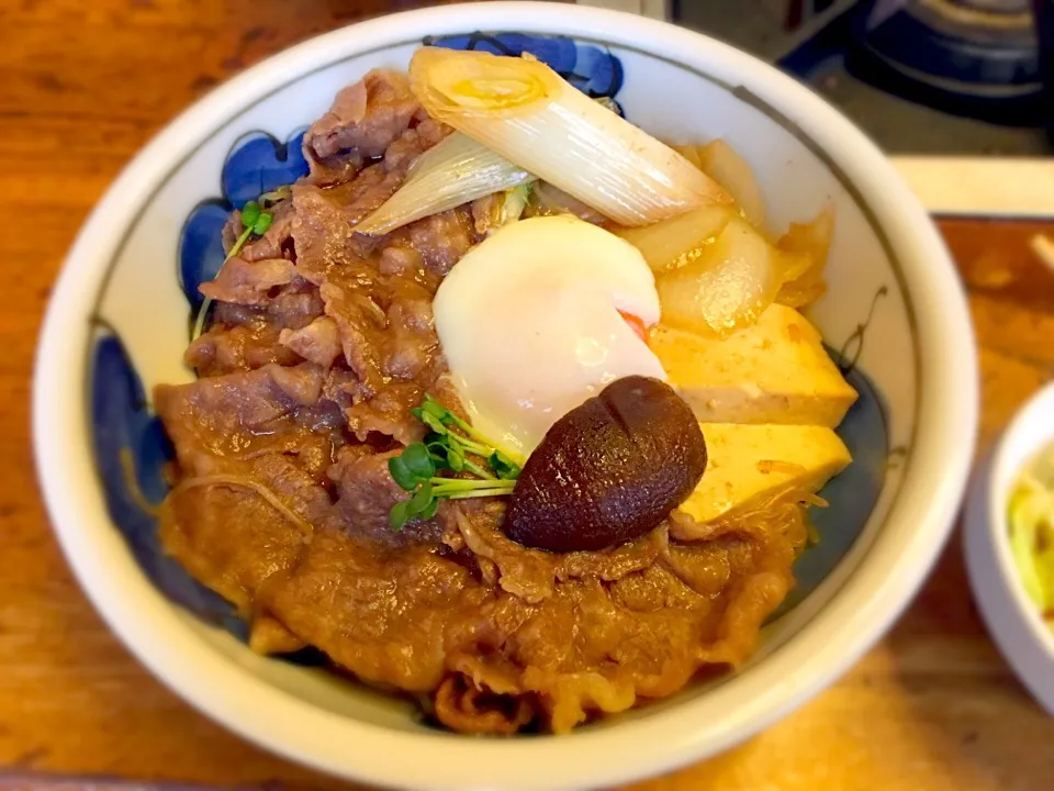 どうしても食べたかった、中洲ちんやのすき焼き丼|きっしーさん