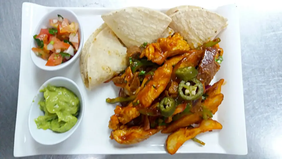 fajitas mixtas|Jose Gutierrez Delgadoさん