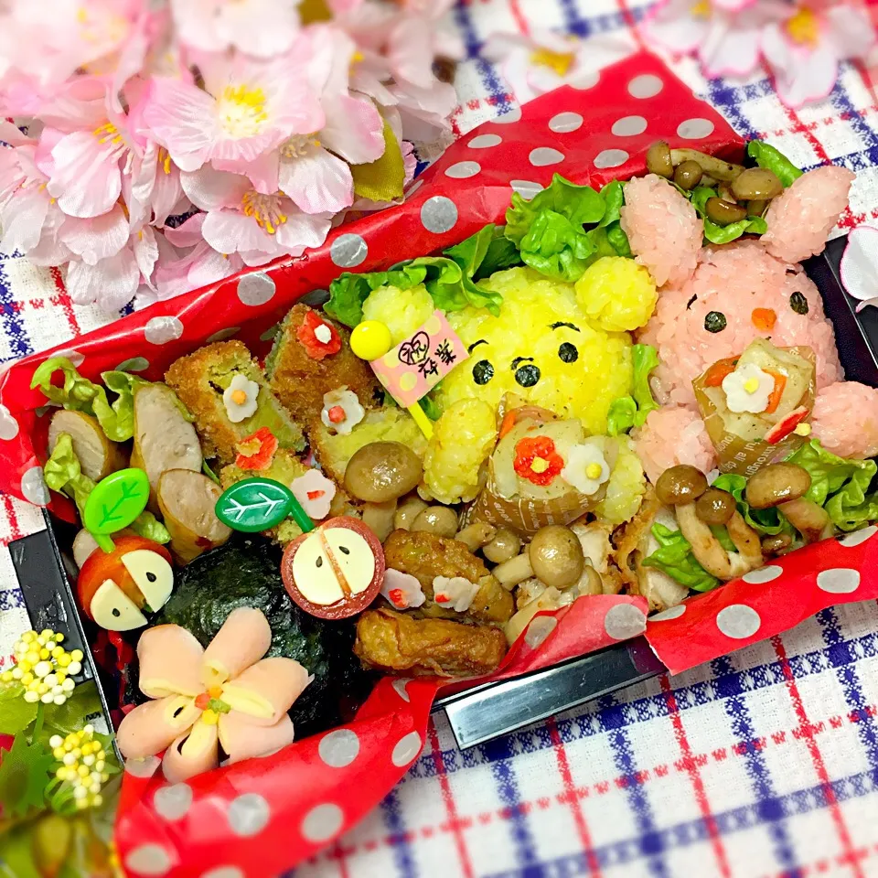 花束💐卒業プーさんピグレット弁当|せいこさん