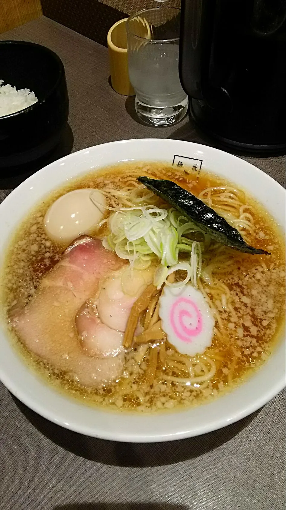 Snapdishの料理写真:玄龍のこってりあごだし中華そば🍜|ちはるさん