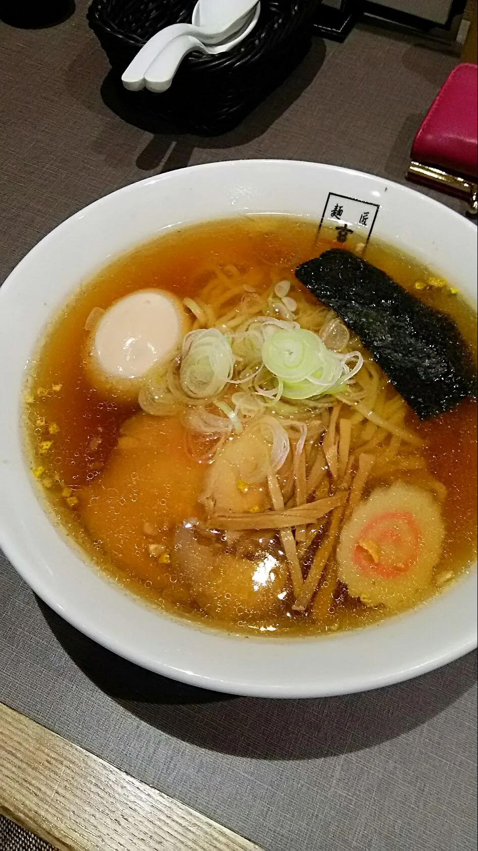 Snapdishの料理写真:玄龍のあごだし中華そば🍜|ちはるさん