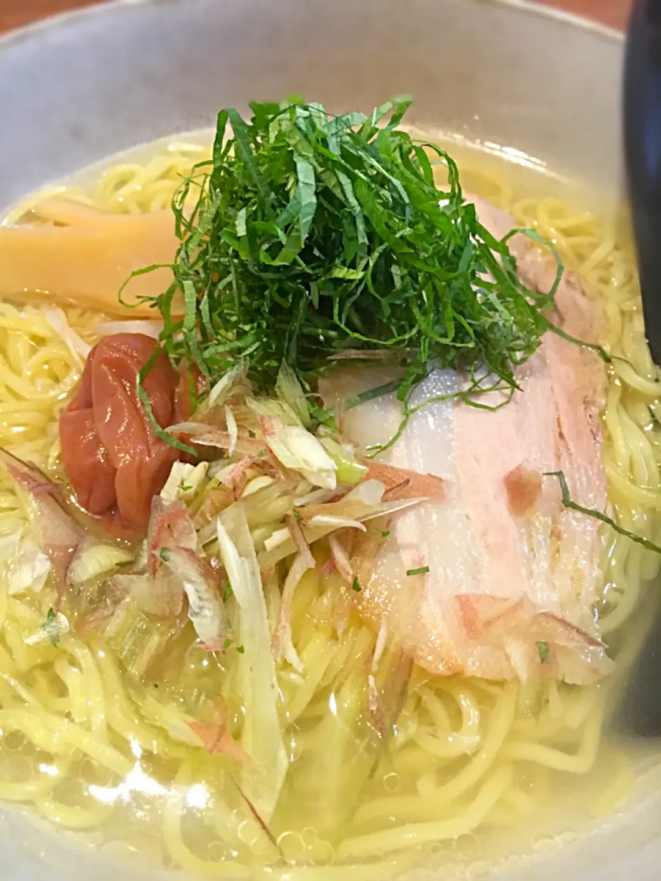 大葉と梅の塩ラーメン|ポールさん