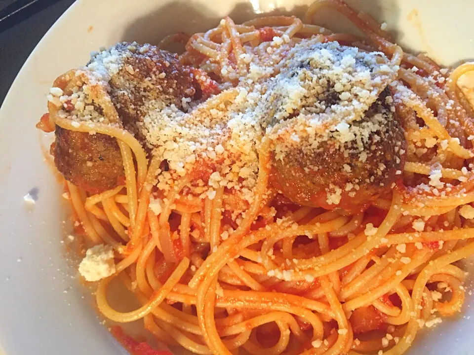 Spaghetti and Meatballs|Chris Shannonさん