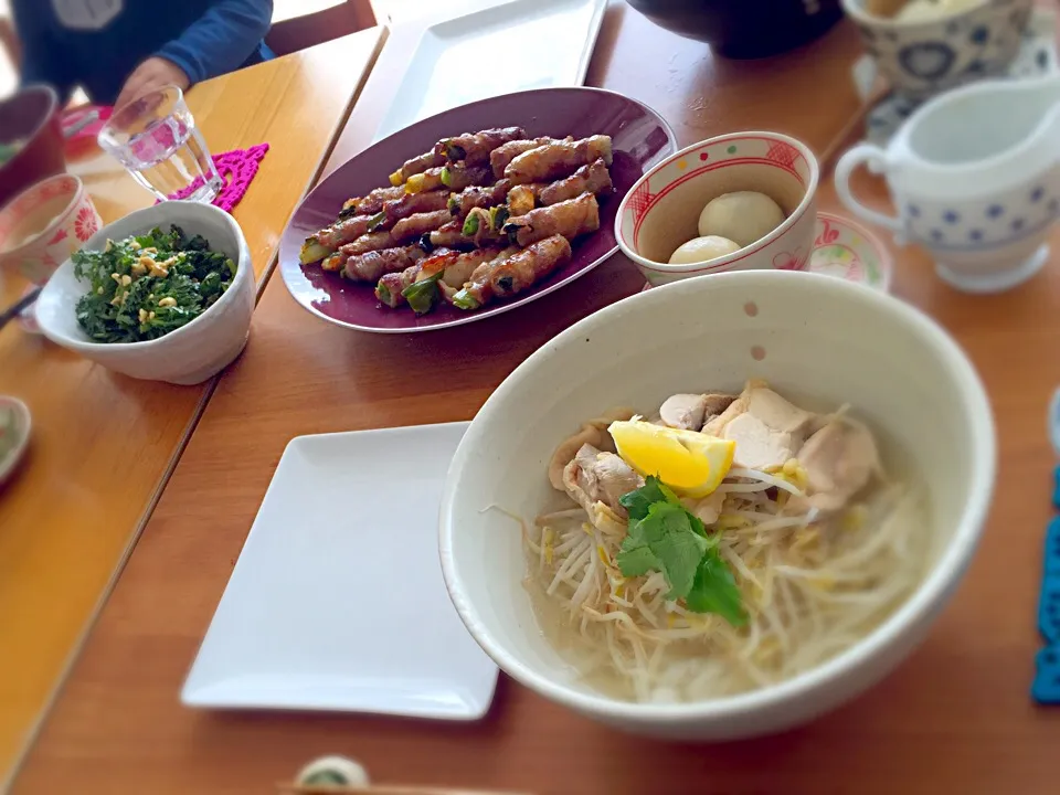 Snapdishの料理写真:Satomi Cafeさんの料理 ベトナムフォー ランチ|Satomi Cafeさん