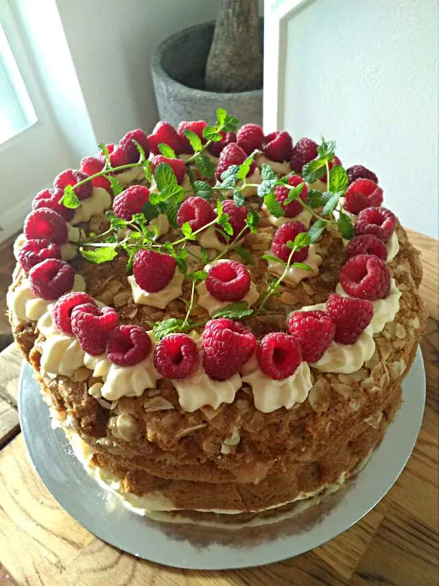 spiced beer cake with rhubarb and Ginger|CHUENCHAIさん