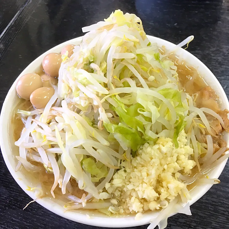 ラーメン二郎 守谷店 ニンニクスクナメヤサイ|nanpuuさん