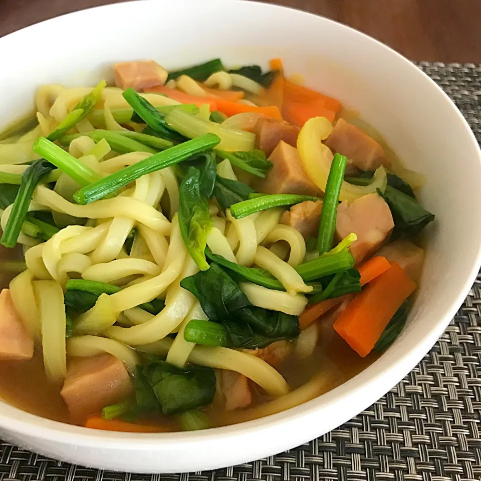 カレーうどん
#昼ごはん #単身赴任飯|Koichi GOGOさん