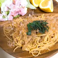 ツナと玉ねぎのニンニク醤油パスタ
サラダ
はるか|なんなんさん