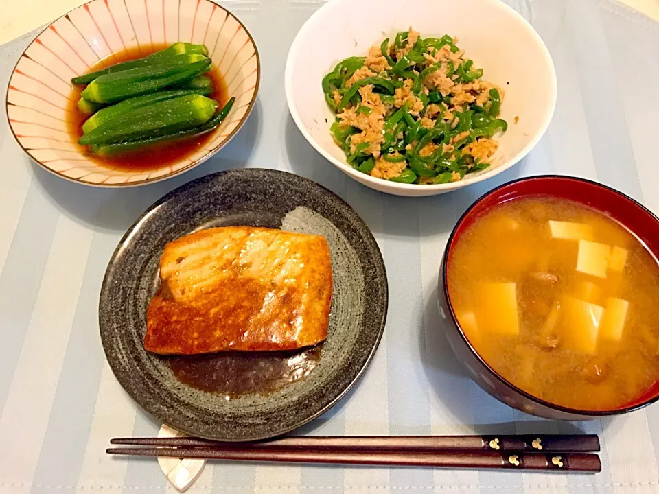 メカジキのオイスターソース焼き/オクラの生姜煮/無限ピーマン|Marinaさん