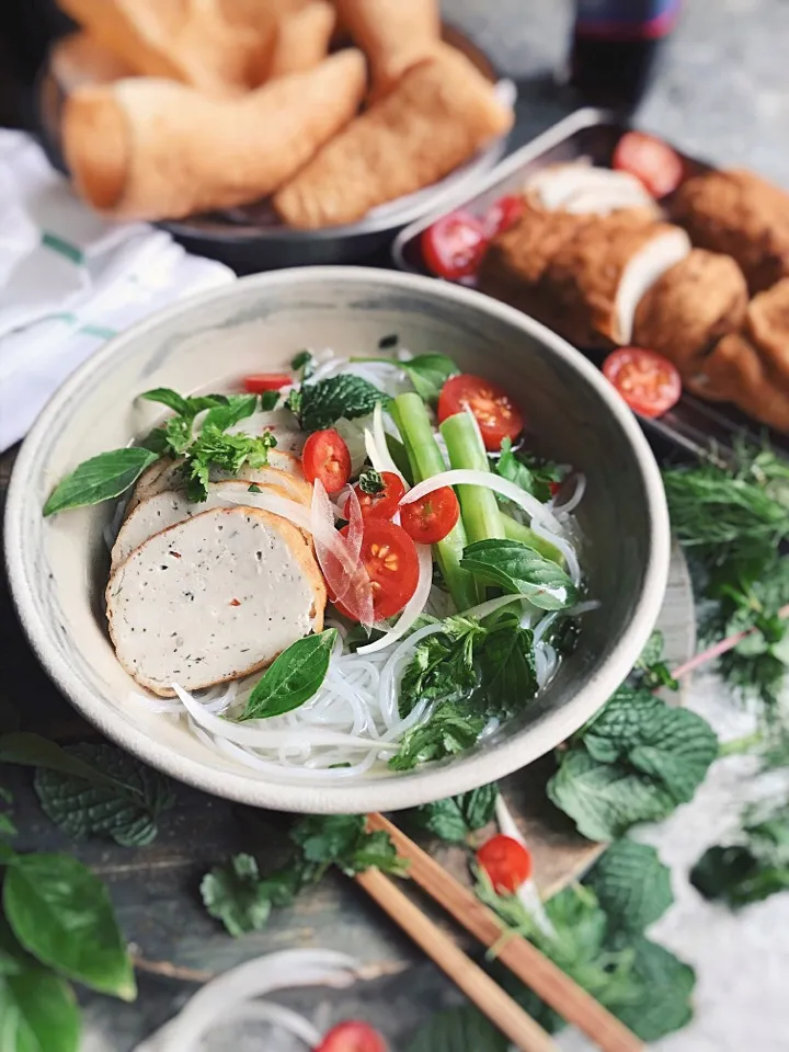 Rice noodle with fishcake,Vietnamese style|rick chanさん