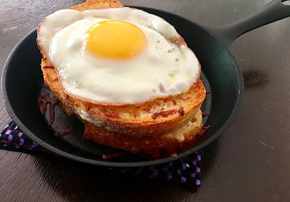 Snapdishの料理写真:Croque Madame|Sarah Mahoneyさん