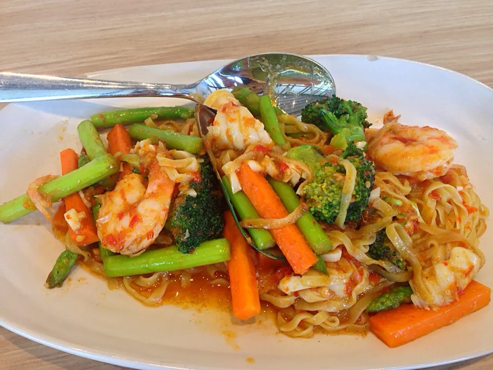 Goreng fried with seafood (Indonesian dish)|sunisaさん