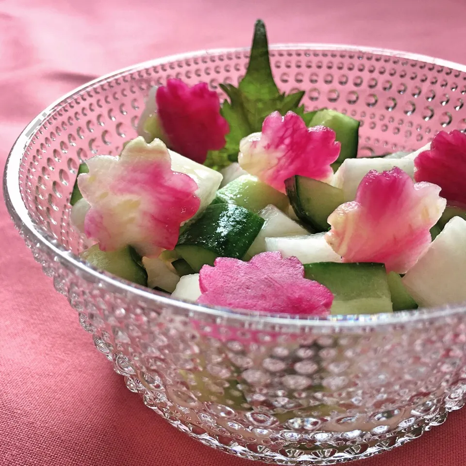 ちゃわんちゃんの料理 長芋ときゅうりの酢の物 🌸春バージョン|izoomさん