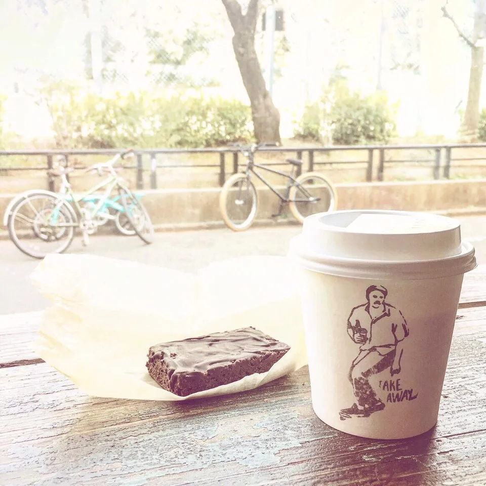 Snapdishの料理写真:Coffee Break☕️🍫🚲🎶|leeさん