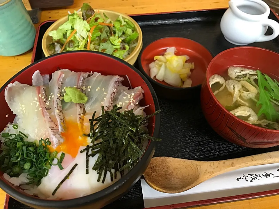 Snapdishの料理写真:上鯛飯⭐️彩食亭 やまだ|小林美緒さん