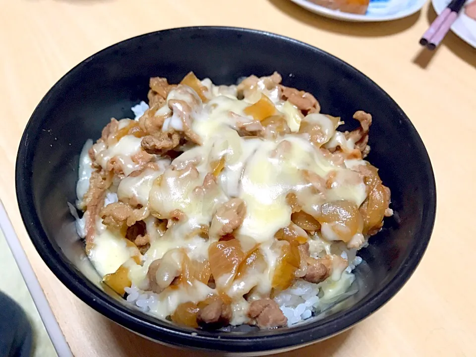 チーズ牛丼|。。さん