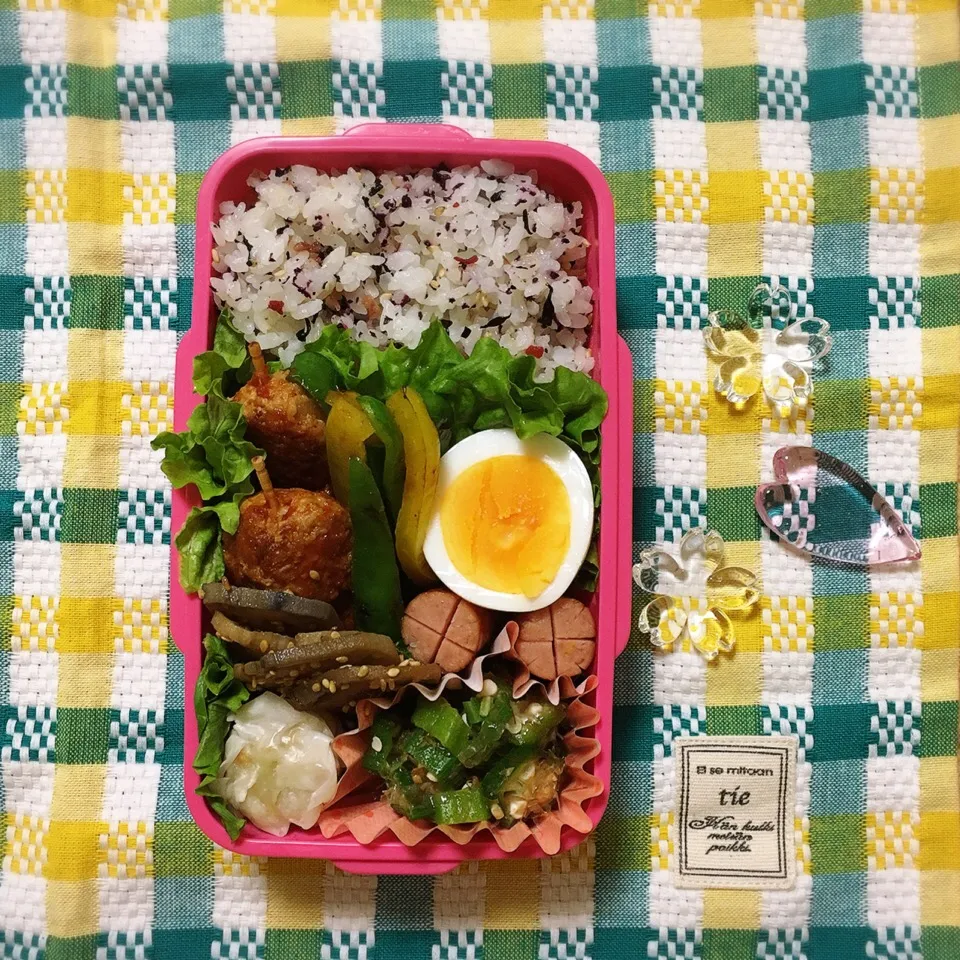 明日のお弁当
#肉団子の甘酢和え 
#おくらおかか和え|みくみく弁当さん