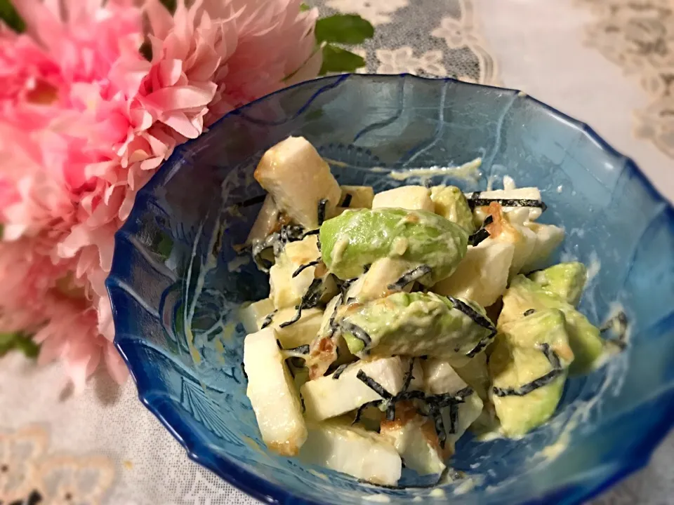 長芋アボカド梅マヨ海苔サラダ🥗|noeさん