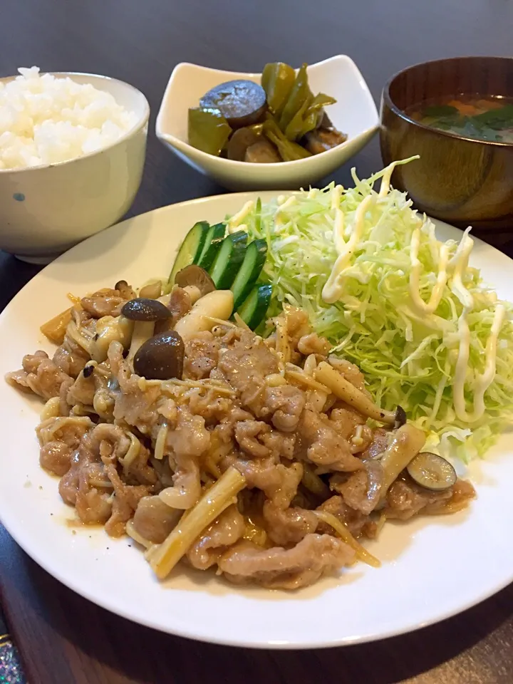 豚のにんにく味噌炒めの晩ご飯|mikaさん