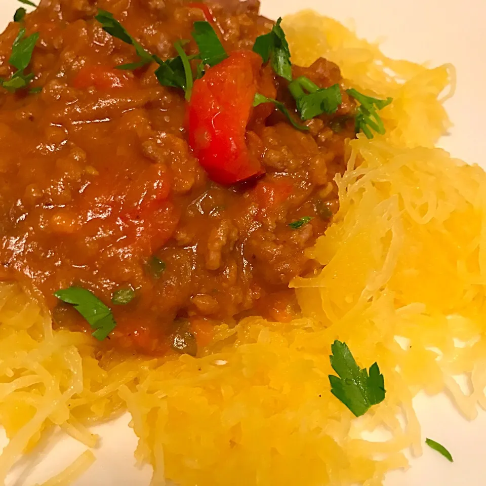 Spaghetti squash with butternut squash sauce|Nanaさん