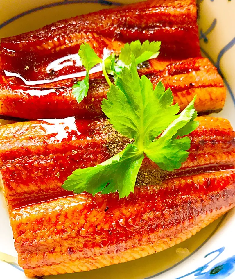 鰻炊き込みご飯うなど〜ん👐丼🤗|みうのすけさん