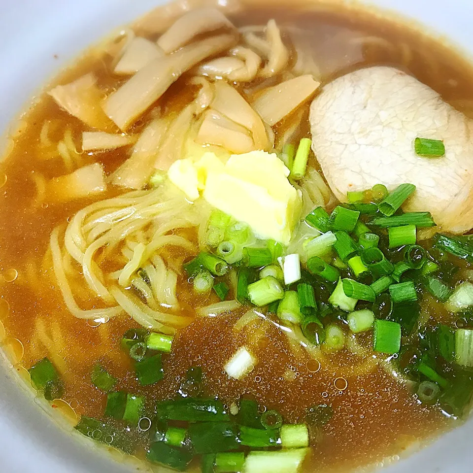 🍜味噌バターラーメン #小岩井マーガリンヘルシー芳醇仕立て|たまこっこさん