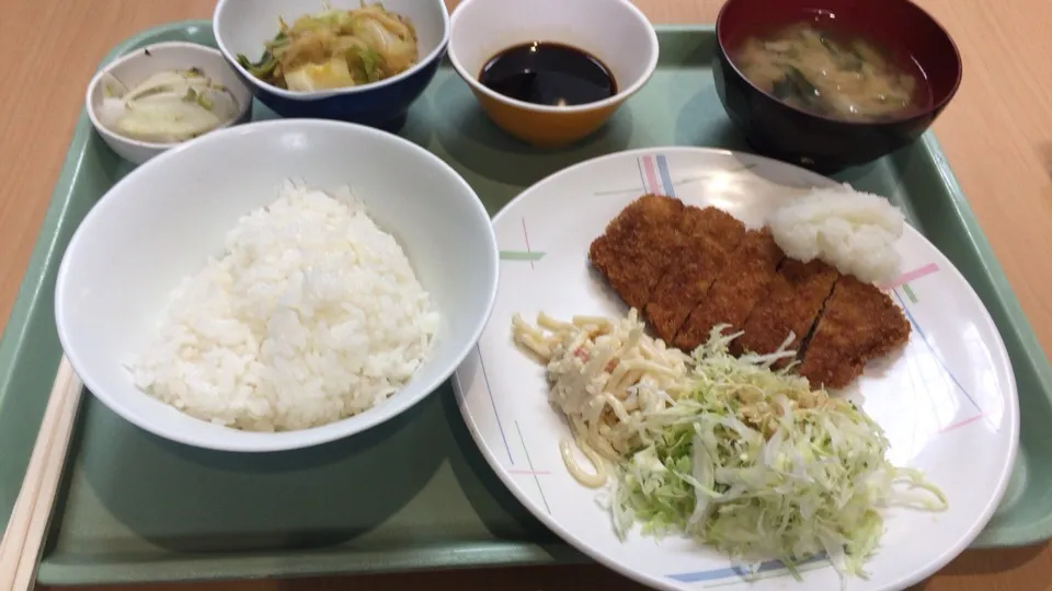 トンカツ定食  ６１０円|おっちさん