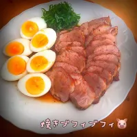 Snapdishの料理写真:ボン吉👵の焼きブヒィ ブヒィ👋🐷🎵リピリピ💖