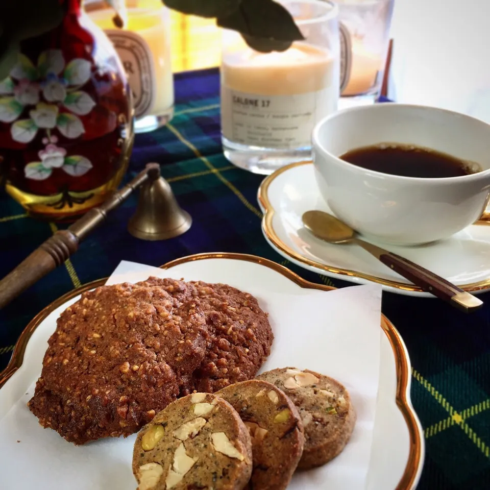 Cookies and coffee 🍪☕️|tayukoさん