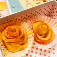 Snapdishの料理写真:りんごの薔薇パイ|もリスクさん