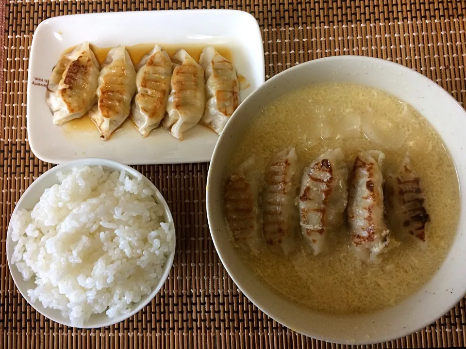 餃子ラーメンライス|ばーさんさん